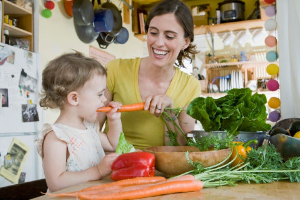 Mehr Informationen zu "Raw Food - Vegetarisch extrem"